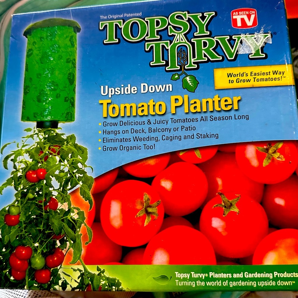 ((Brand New)) Topsy Turvy Upside Down Tomato Planter